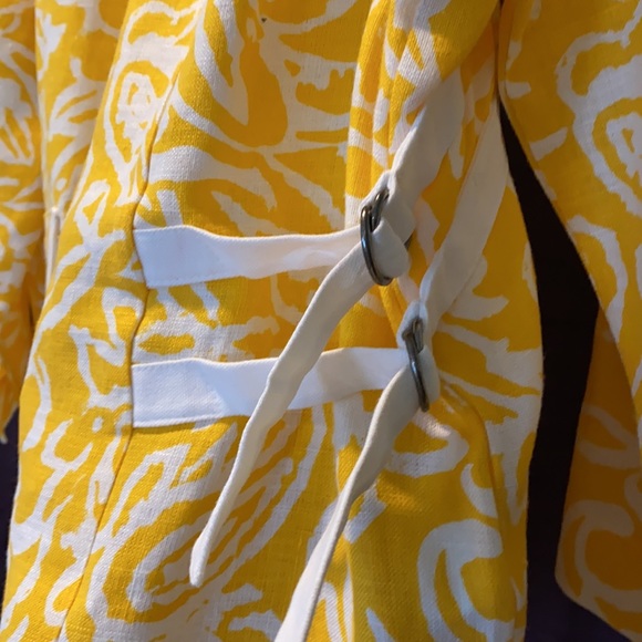 Yellow and White Linen Zippered Jacket - Picture 3 of 6
